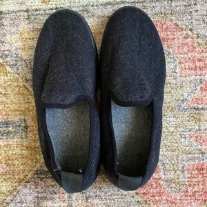 Women’s wool house shoes